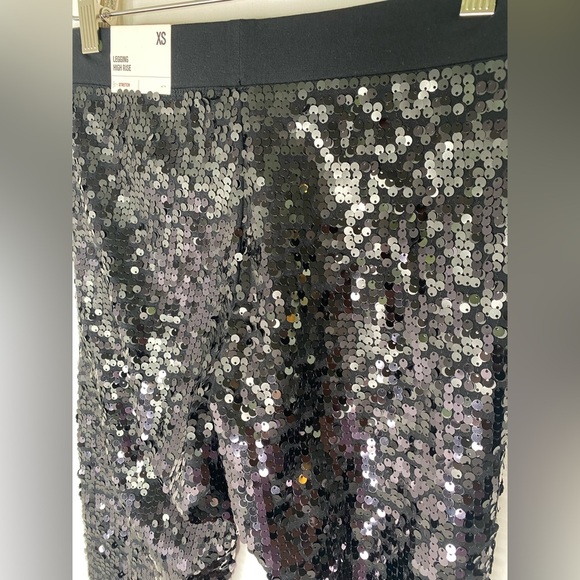 Express NWT Sequin Black Women's Skinny Legging Pants - Picture 7 of 9